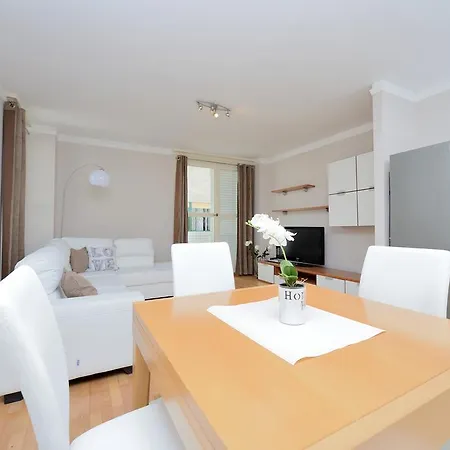 Kalelarga Apartment Zadar