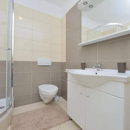 Kalelarga * زادار